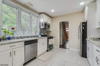 11 Alps Rd, Wayne, NJ 07470 - Photo 5