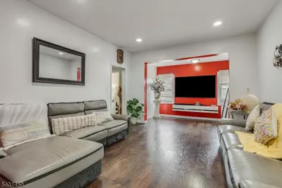 11 Alps Rd, Wayne, NJ 07470 - Photo 7