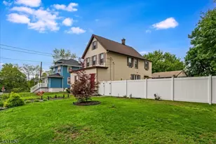 11 Alps Rd, Wayne, NJ 07470 - Photo 25