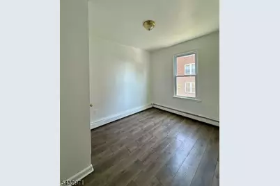 1084 Sanford Ave #A, Irvington, NJ 07111 - Photo 15
