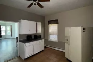 1084 Sanford Ave, Irvington, NJ 07111 - Photo 3