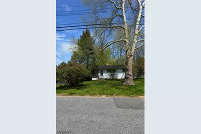 709 Lynda, Lopatcong Township, NJ 08865 - Photo 1