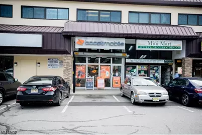 446 Chamberlain Ave, Paterson, NJ 07522 - Photo 3