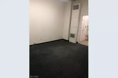 446 Chamberlain Ave, Paterson, NJ 07522 - Photo 9