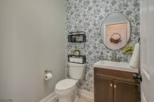 6 Fieldcrest Dr, Mount Olive, NJ 07828 - Photo 25