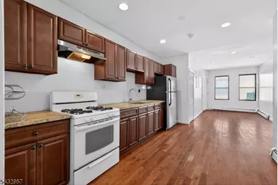 294 Governor St, Paterson, NJ 07501 - Photo 7