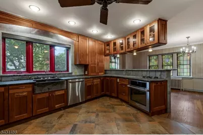 3 Shelbourne Ave, Trenton, NJ 08618 - Photo 7