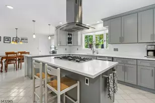 60 Evergreen Ln, Watchung, NJ 07069 - Photo 11