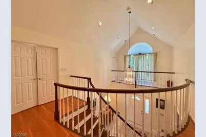 60 Evergreen Ln, Watchung, NJ 07069 - Photo 7
