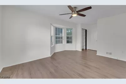 93 Caitlin Ct, Franklin Township, NJ 08823 - Photo 13
