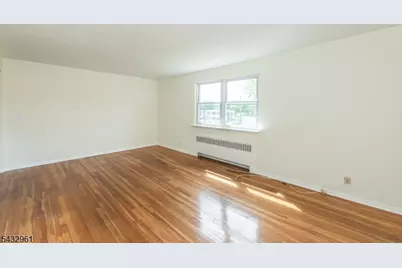 284 Claremont Ave #A3, Verona, NJ 07044 - Photo 7