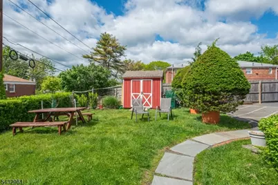 284 Claremont Ave #A3, Verona, NJ 07044 - Photo 17