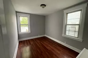 8 Treacy Ave, Newark, NJ 07108 - Photo 5
