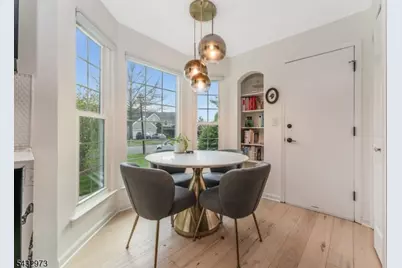 242 Laurel Court, Readington, NJ 08889 - Photo 11