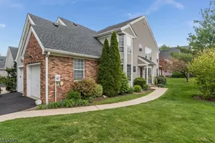 242 Laurel Ct, Readington, NJ 08889 - Photo 1