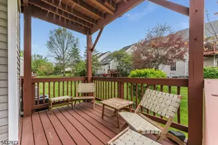 242 Laurel Ct, Readington, NJ 08889 - Photo 23