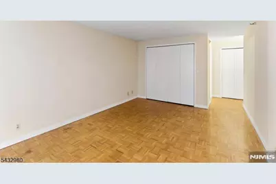 316 Prospect Ave #3C, Hackensack, NJ 07601 - Photo 15