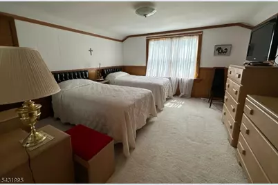 330 W Baldwin St, Hackettstown, NJ 07840 - Photo 9