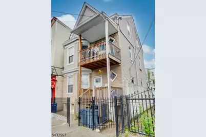 426 E 18th St, Paterson, NJ 07524 - Photo 1