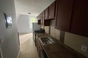 8 Treacy Ave, Newark, NJ 07108 - Photo 3