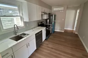 1 Kingsland Ave, Harrison, NJ 07029 - Photo 1