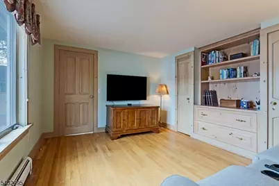 466 W Shore Trl, Sparta Township, NJ 07871 - Photo 25