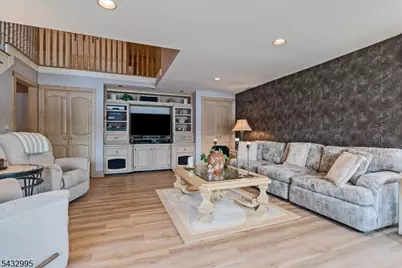 466 W Shore Trl, Sparta Township, NJ 07871 - Photo 5