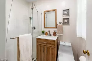 93 Randolph Ave, Randolph Township, NJ 07869 - Photo 19
