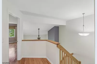 33 Cedarwood Ter., Woodland Park, NJ 07424 - Photo 17