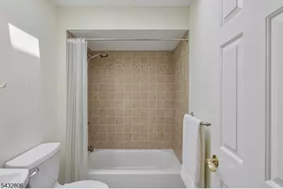 33 Cedarwood Ter., Woodland Park, NJ 07424 - Photo 29