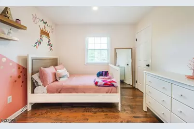 3 Knoll Rd, Fairfield, NJ 07004 - Photo 21
