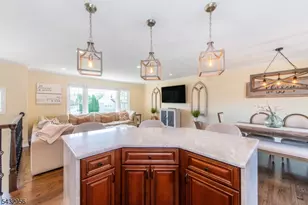 3 Knoll Rd, Fairfield, NJ 07004 - Photo 11