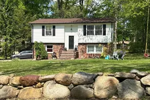 19 Circle Dr, West Milford, NJ 07438 - Photo 1