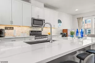20 Gala Ct, Livingston Twp., NJ 07039 - Photo 19