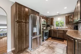 11 Manchester Dr, Hanover Township, NJ 07981 - Photo 17