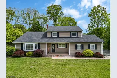 11 Manchester Dr, Hanover Township, NJ 07981 - Photo 5