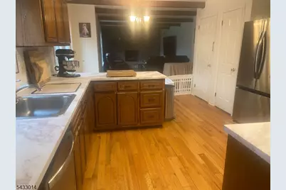 21 Berkshire Ct, Bedminster Township, NJ 07921 - Photo 5