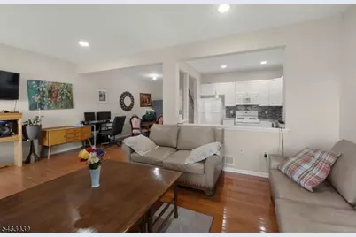 158 Autumn Ridge Rd, Parsippany, NJ 07950 - Photo 5