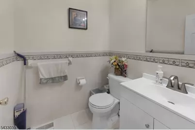 158 Autumn Ridge Rd, Parsippany, NJ 07950 - Photo 17