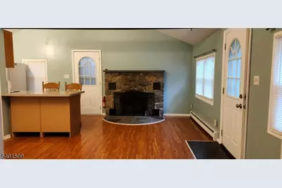 70 Tamarack Trl, Hardyston Township, NJ 07460 - Photo 9
