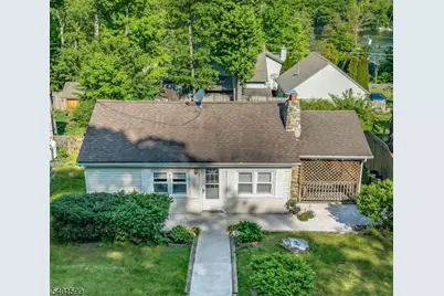 70 Tamarack Trl, Hardyston Township, NJ 07460 - Photo 13