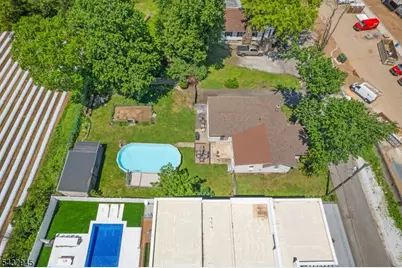 15 Volker Ln, Livingston, NJ 07039 - Photo 13