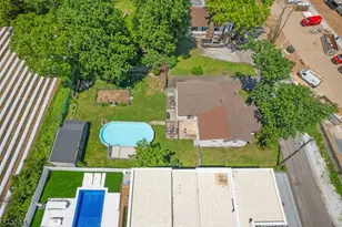 15 Volker Ln, Livingston, NJ 07039 - Photo 13