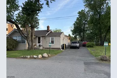 15 Volker Ln, Livingston, NJ 07039 - Photo 1