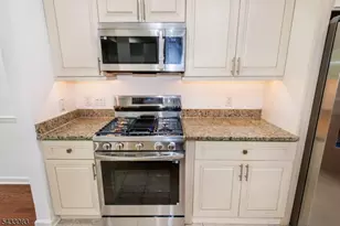 29 Ridgeview Ln, Mount Arlington, NJ 07856 - Photo 13