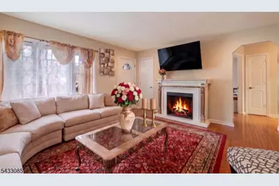 74 Armstrong Ave, Wayne, NJ 07470 - Photo 3