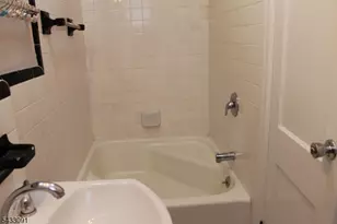 88-A W Hanover Ave, Morris Township, NJ 07950 - Photo 5