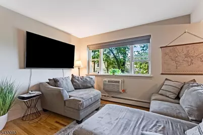 300 Claremont Ave #C2, Verona, NJ 07044 - Photo 1