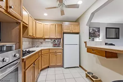 300 Claremont Ave #C2, Verona, NJ 07044 - Photo 5