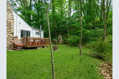 48 Vail Rd, Roxbury Township, NJ 07850 - Photo 23